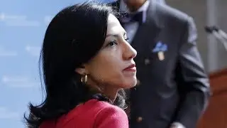 Huma Abedin Emails Found on Anthony Weiner&rsquo;s Laptop    2017   12
