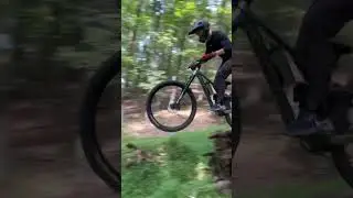 Sketchy skinny into drop // Valley Falls WV
