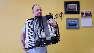 (SOLD!) - Excelsior 940 Midivox - OLD NEW!Double ToneChamber - VIDEO #1 (Carnegie Accordion Company)