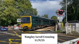 *Tailring, Now Upgraded* Tangley Level Crossing 11/9/25