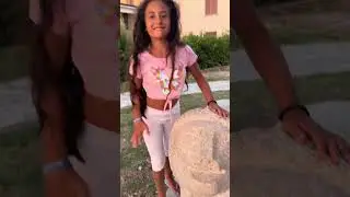 lei &egrave; molto coraggiosa&hellip; forse😂😂😂😂