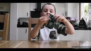 Roadbuster Studio Series 58 - Robot to car Transformation