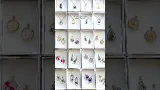 Resin Flower Jewelry Ideas You Can Make Today! #earrings #crafts #uvresin #resinart