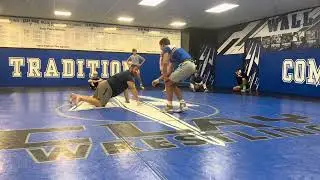 knee/hip pressure vs leg attack defensive wrestling w/ Fox Baldwin