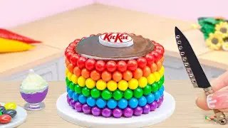 Mini Rainbow Cake Recipe With KitKat BITS | Stunning Rainbow Cake Decoration Ideas
