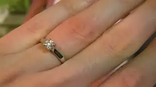 DR087 Platinum Solitaire Diamond Ring