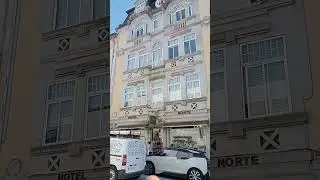 Порто. Интересное здание в центре. #travel #portugal #porto #attraction  #architecture