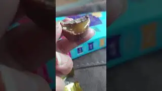 BRITTISH BRAND CHOCOLATE 🇬🇧GOLDEN BARREL CADBURY CHOCOLATE WHAT IS INSIDE?😋