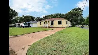 NEW LISTING: 2201 S Crestway St Wichita KS 67218