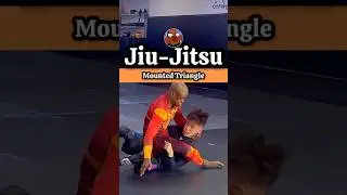 Jiu-Jitsu: Mounted Triangle🎠 #mma #combatsport #sports #martialarts #wrestling #jiujitsu #gym