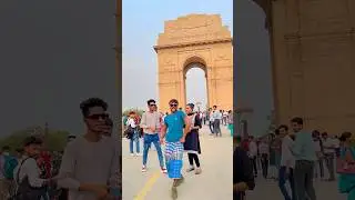 Bhauji Lenge Lenge #funnyrection 😂😅 #funnydance #youtubeshorts #shortviral #shortsfeed #shorts