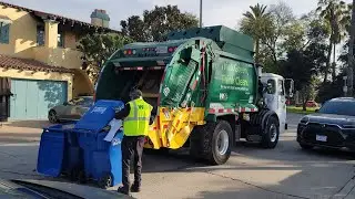 Waste Management Autocar ACX McNeilus Mini Rear Loader Garbage Truck Packing on Overfilled Recycling