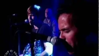 Building 429 performing Glory Defined - Cup o Joy