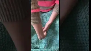 Hand and wrist pain management of the knitter