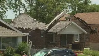 Neighbors worry ramshackle Pine Lawn home could collapse any minute