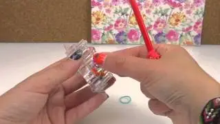 Еще одна альтернатива к инструментам от Hair Loom Studio крепим прядь на заколку