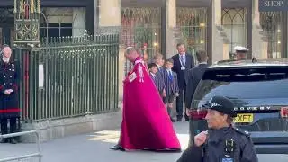 Prince William & King Charles Arrive at Westminster Abbey in Big Red Cloaks | Full Video