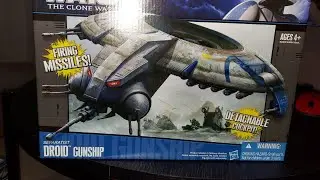 Unboxing Star Wars the Clone Wars Droid Gunship
