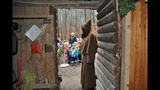 Waldh&uuml;sli im Ch&auml;ferbergwald | Zu Besuch bei Samichlaus und Schmutzli
