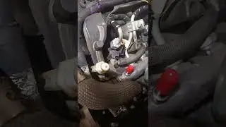 How remove Jaguar injector fuel return lines 3.0D V6