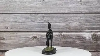 Equine Thoroughbred Pride Black Beauty Horse Steed Model Figurine On Base Stand