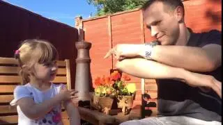 Makaton Sign for Caterpillar
