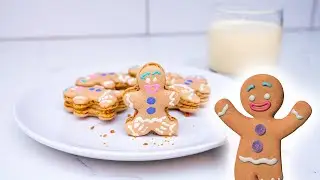 Elise's Eats - Ep 181: Gingerbread Macarons (Christmas Special!)