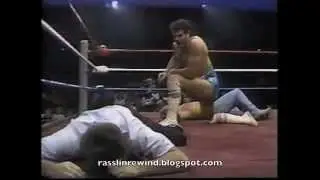 Hot Stuff Eddie Gilbert vs Gorgeous Gary Young (GWF 1991)