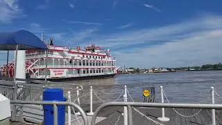 The Georgia Queen performing a U-Turn in the Savannah River