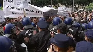 Sparks fly as Cyprus state electricity workers protest over sell-off plans