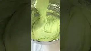 matcha monday macarons