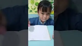 Keyla sedang belajar