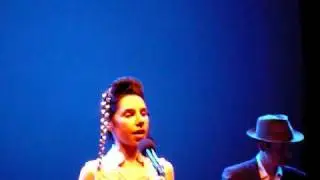 PJ Harvey and John Parish live at Shepherds Bush Empire 20.04.09. - encore