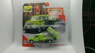 International Workstar Street Cleaner 