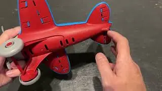 3 of the top reasons we love this toy AIRPLANE