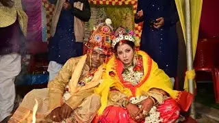 Little Aru Log Book: Wedding Highlights&rdquo;
