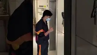 #sidharthmalhotra snapped at clinic in khar. #elite #eliteshowbiz #sidharth #actor #bollywood