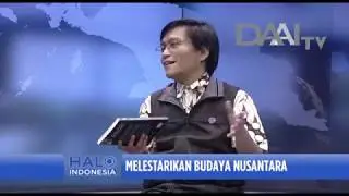 Hokky Situngkir, President of the institute discussing #kodeNusantara