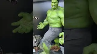 Review The Hulk 1/4 Sideshow Collectibles has proudly partnered with renowned special effects studio