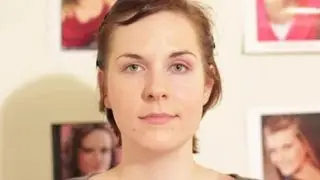 What Kind of Makeup Do You Use to Highlight Grey Eyes? : Makeup Techniques