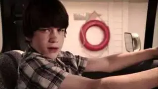 Liam James