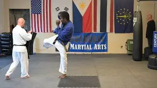 TKD setting up spin kicks