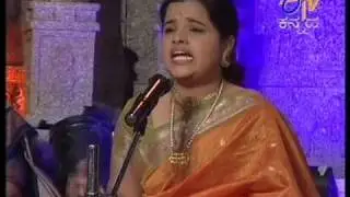 Dr.Ranjani Vasuki sings Purandara Dasara pada tuned by Dr.Nagavalli Nagaraj