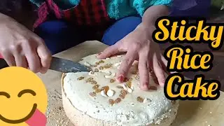 STICKY RICE CAKE BY YANTING PHOM