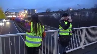 Gele Hesjes Amsterdam : op het viaduct van de A10 Jan van Galenstraat Amsterdam
