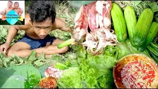 Primitive Technology - Eating Delicious In Jungle - Cooking squid in Recipe #0043