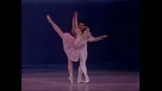 Mirta Pl&aacute; y Rafael Padilla Ballet Cascanueces