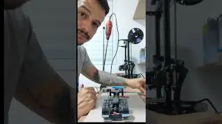 Automa&ccedil;&atilde;o Miniatura do volvo com Esp32 e controle de Playstation III