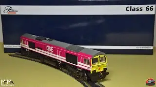 Opening the Hattons Models Class 66 - H4-66-037