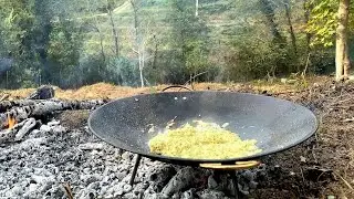 Traditional Iranian Breakfast in the Wild | Crispy Cheese & Wood-Fire Tea